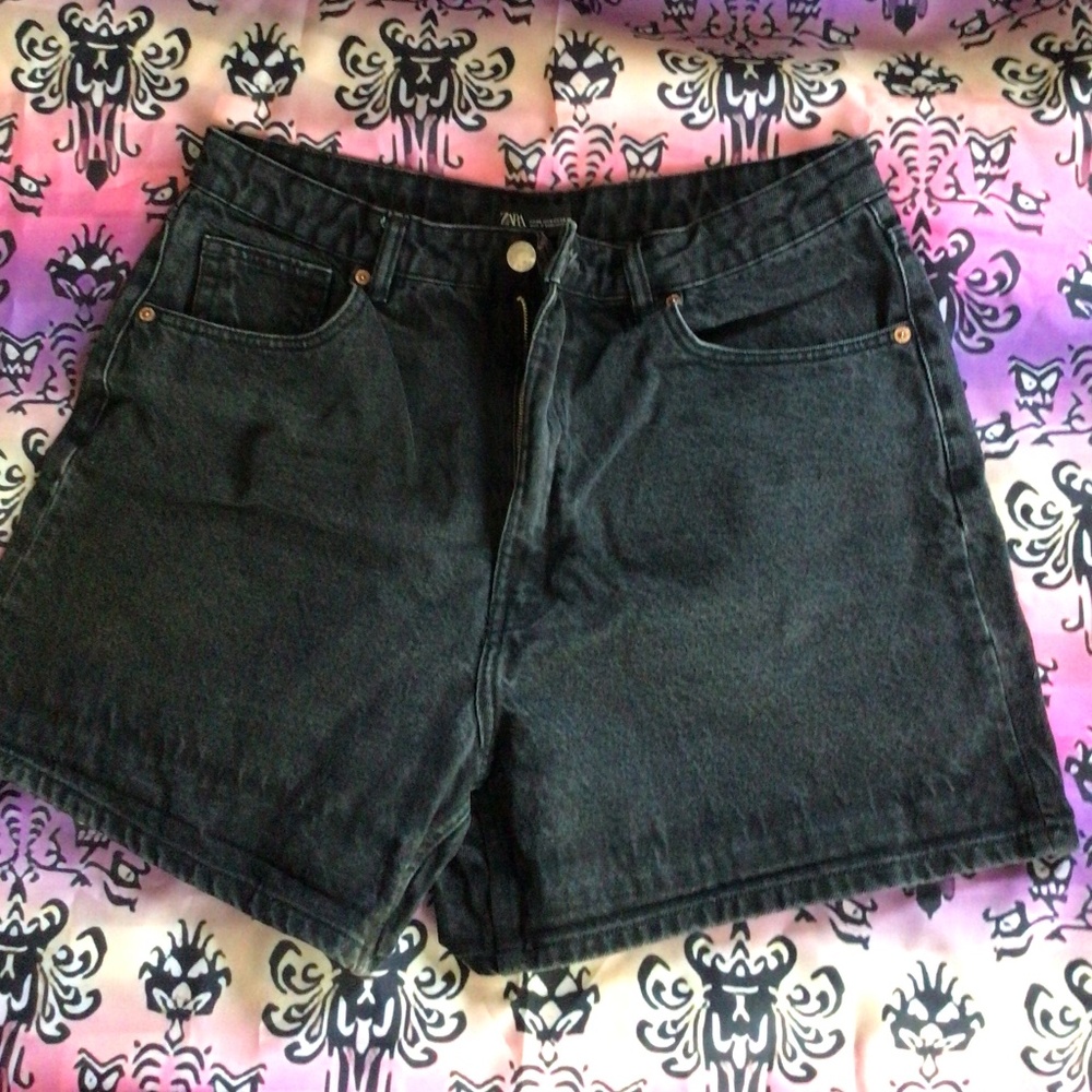 Zara Black High Waisted Distressed Denim Shorts